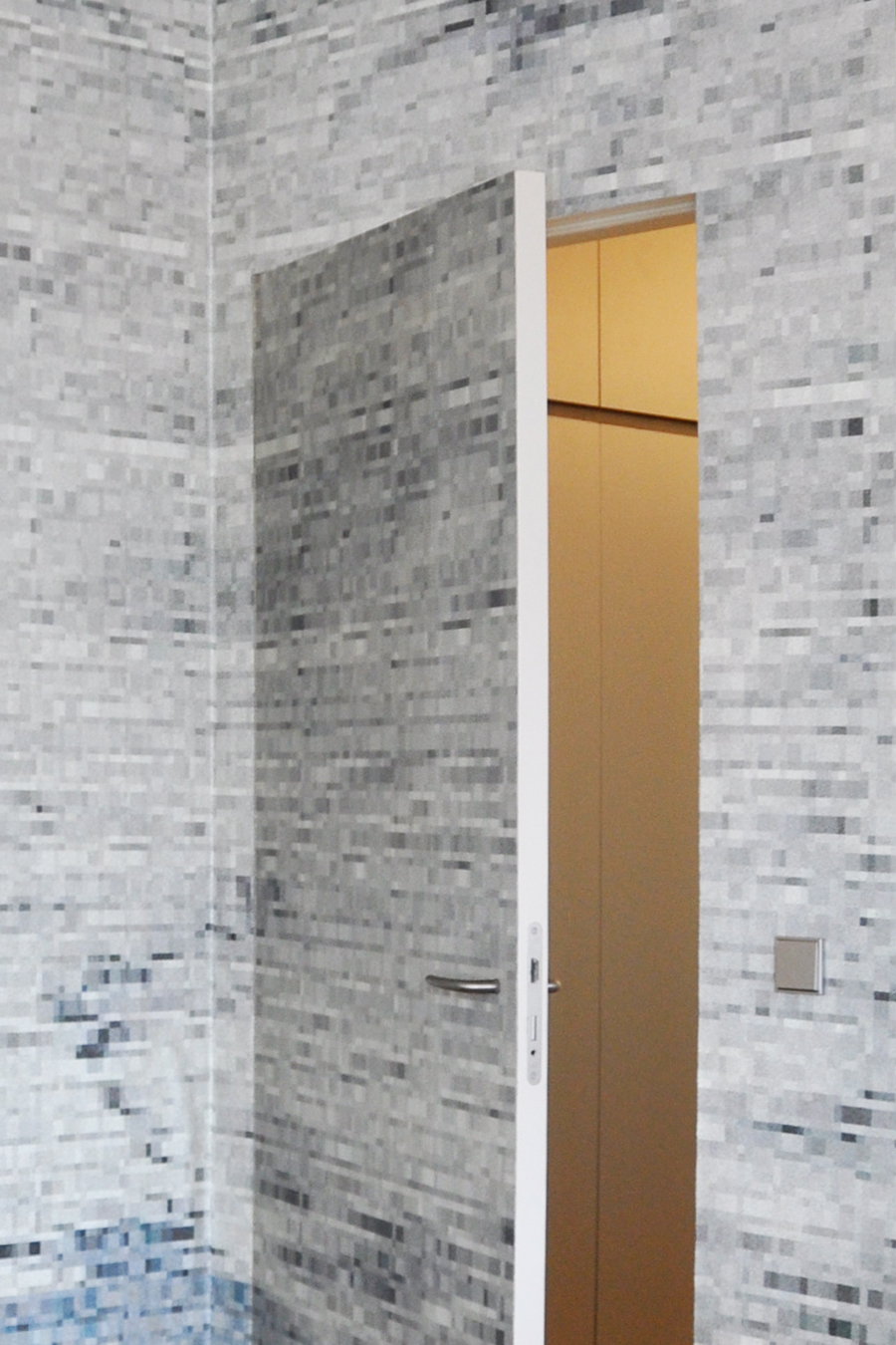 n-vier architekten, interior design, attic conversion Berlin-Friedrichshain, wallpaper door